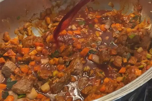 Geschmortes Gulasch